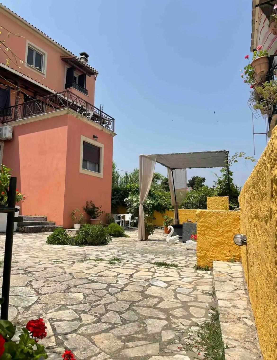 Xrisanthi Studio Corfu Port 1 Luaran gambar