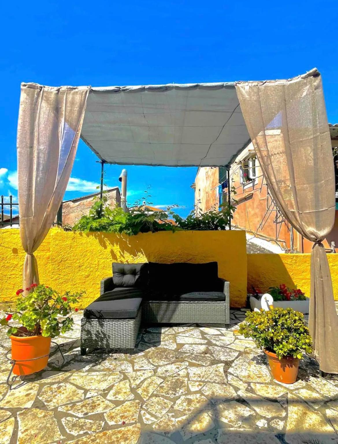 Xrisanthi Studio Corfu Port 1 Luaran gambar